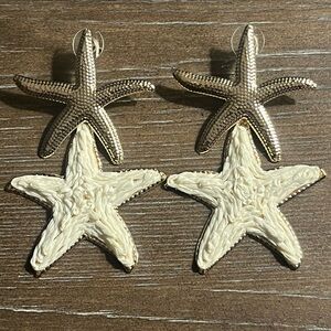 Gold tone & White Raffia Starfish Earrings NEW NWT